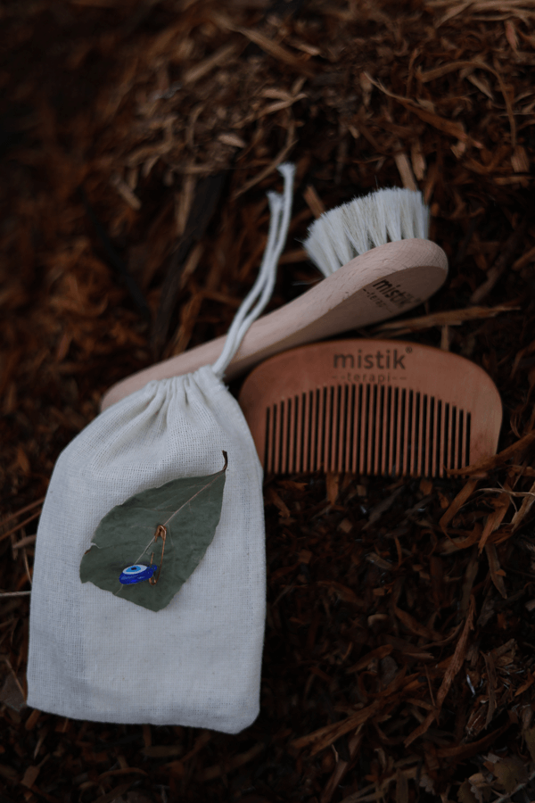 Mistik Terapi 2’li Set | %100 Doğal At Kılı Yüz/Saç Bakım Fırçası + Kiraz Ağacı Tarak